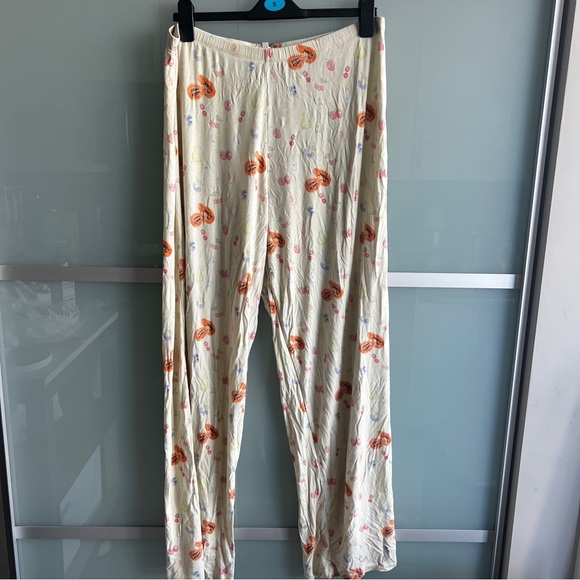 Djerf Avenue Go Slow Pajama Set Fruit - Picture 6 of 9